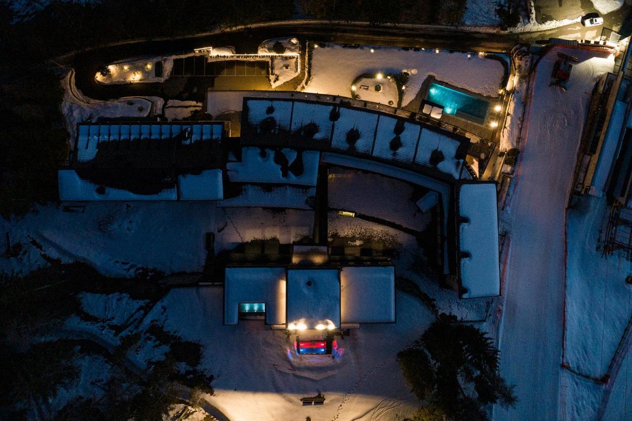 Josef Mountain Hotel